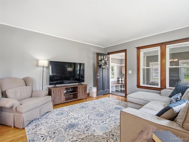 243 N Church Street, Ortonville, MI 48462