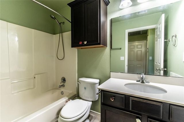 3614 WL Breeding Dr, Corpus Christi, TX 78414