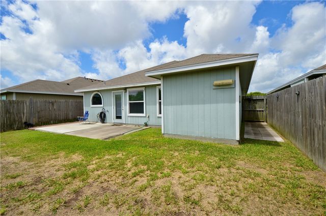 3614 WL Breeding Dr, Corpus Christi, TX 78414