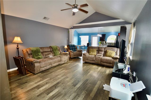 3614 WL Breeding Dr, Corpus Christi, TX 78414