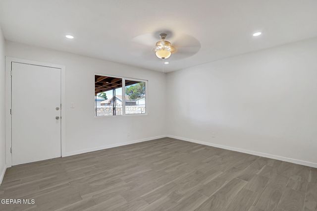 1625 PHIL GIBBS Drive, El Paso, TX 79936