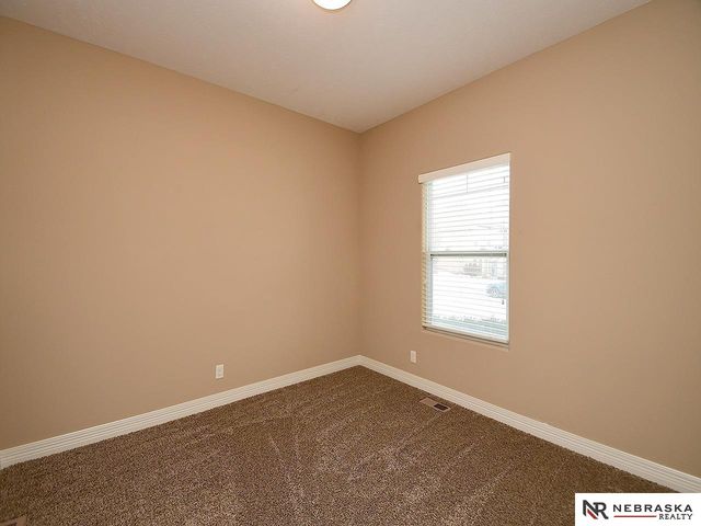 20003 Polk Street, Omaha, NE 68135