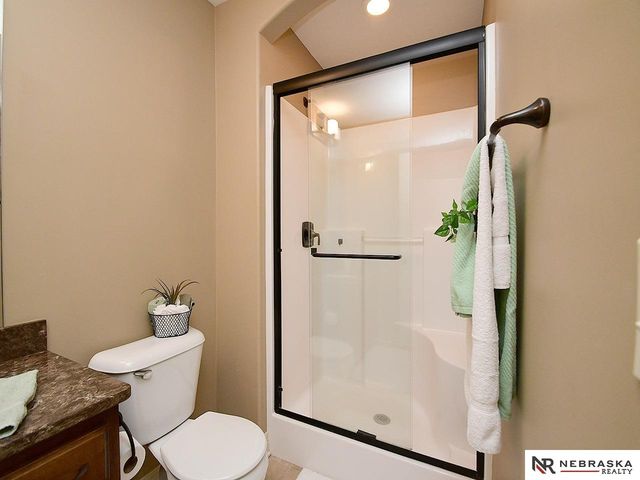 20003 Polk Street, Omaha, NE 68135