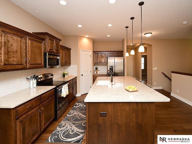 20003 Polk Street, Omaha, NE 68135