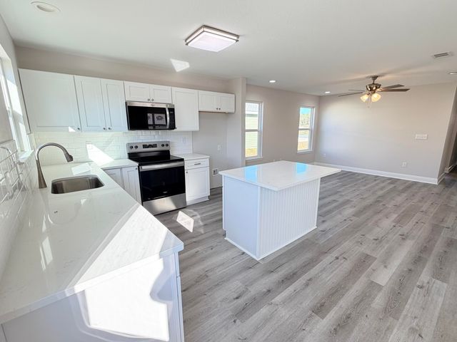 5356 Highview Drive, Crestview, FL 32539