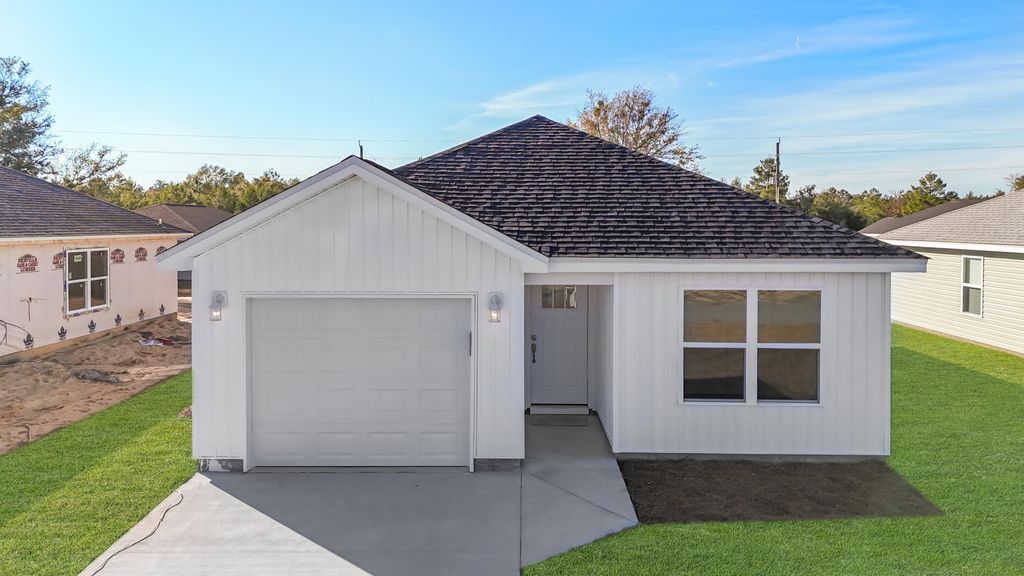 5356 Highview Drive, Crestview, FL 32539