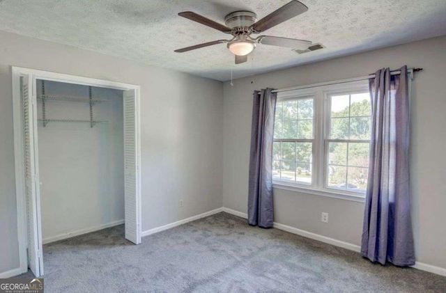 255 Timber Oak Cove, Lawrenceville, GA 30043
