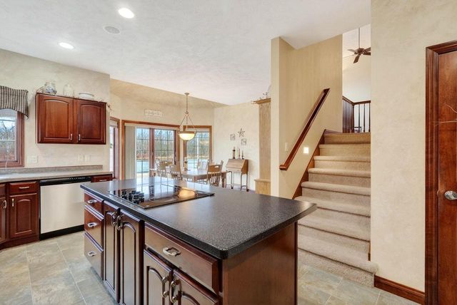 3025 WHITE BIRCH STREET, Kaukauna, WI 54130