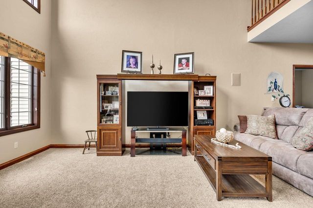 3025 WHITE BIRCH STREET, Kaukauna, WI 54130