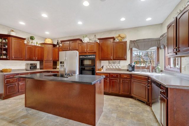 3025 WHITE BIRCH STREET, Kaukauna, WI 54130