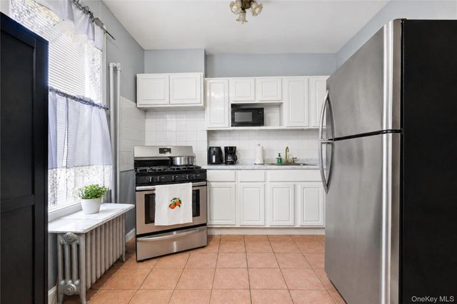 192 Hale Avenue, Brooklyn, NY 11208
