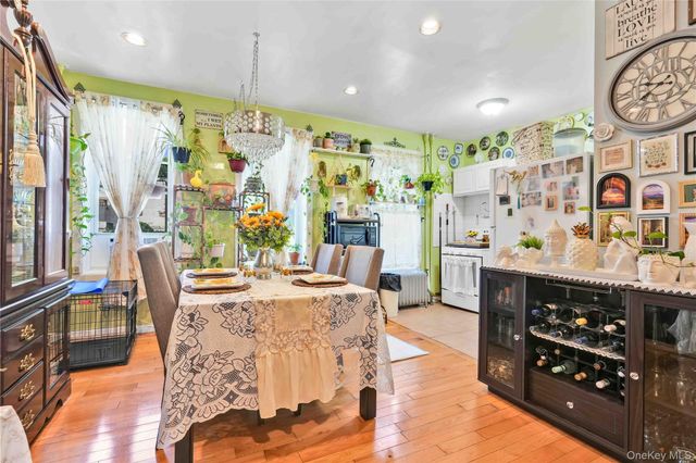 192 Hale Avenue, Brooklyn, NY 11208