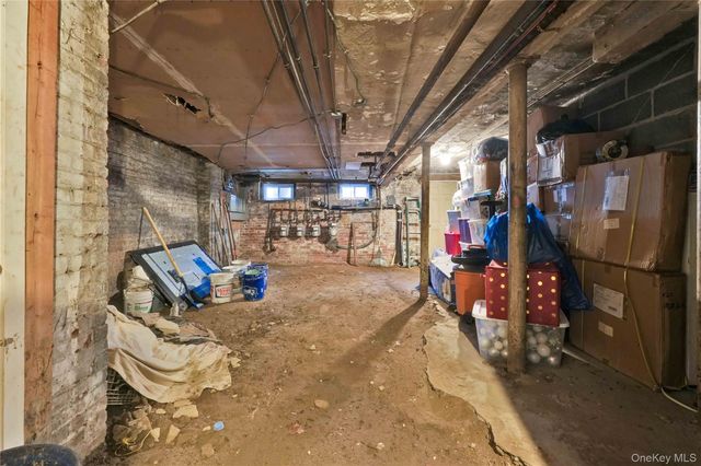 192 Hale Avenue, Brooklyn, NY 11208