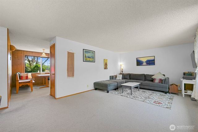 18114 Moores Garden Road, Mount Vernon, WA 98273