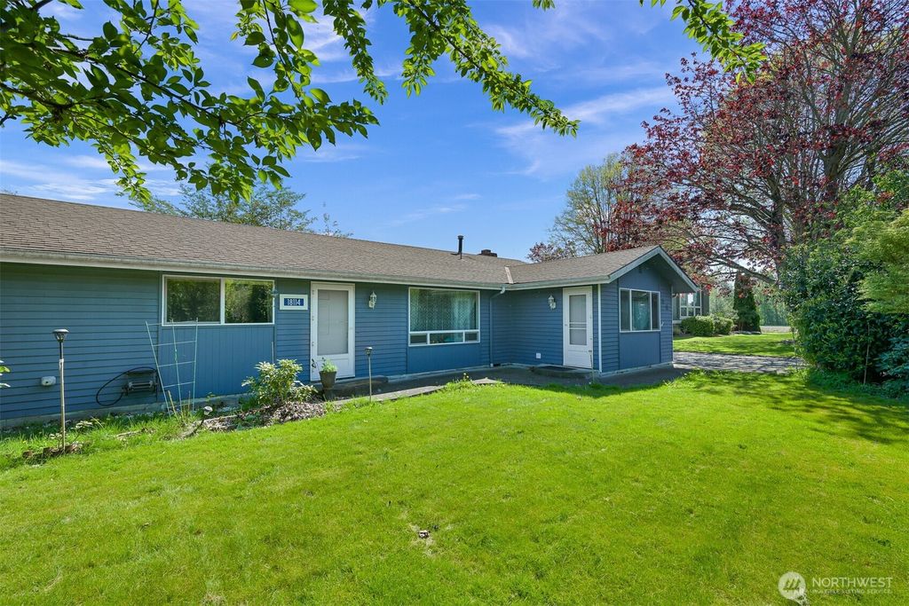 18114 Moores Garden Road, Mount Vernon, WA 98273