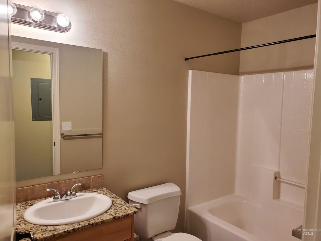 1521, 1527, 1535 W Alexandra Ln, Boise, ID 83705 photo 6