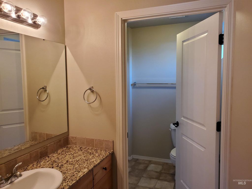 1521, 1527, 1535 W Alexandra Ln, Boise, ID 83705 photo 8