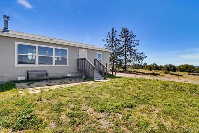 37657 Highway 94, Boulevard, CA 91905