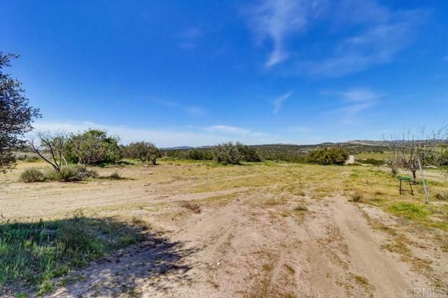 37657 Highway 94, Boulevard, CA 91905