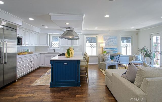 512 35th, Newport Beach, CA 92663