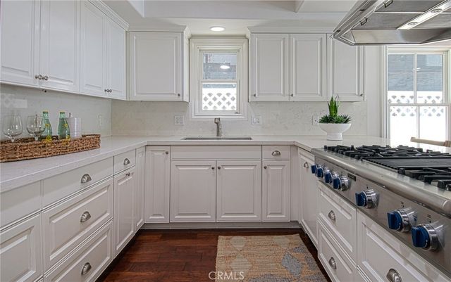 512 35th, Newport Beach, CA 92663
