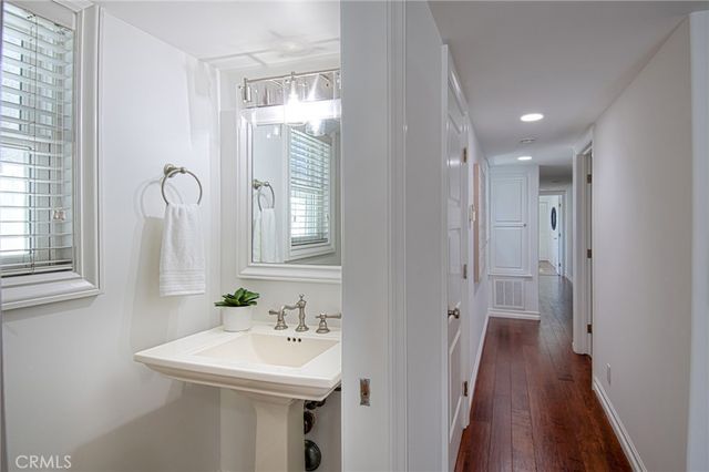 512 35th, Newport Beach, CA 92663