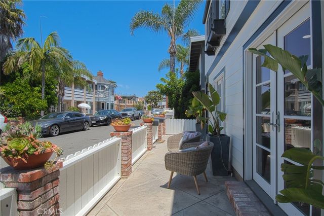 512 35th, Newport Beach, CA 92663