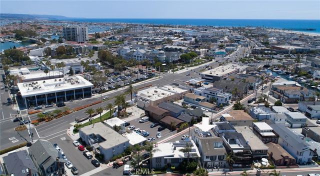 512 35th, Newport Beach, CA 92663