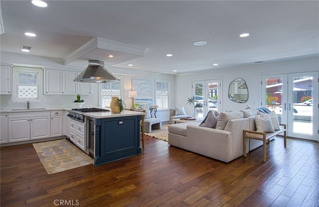 512 35th, Newport Beach, CA 92663