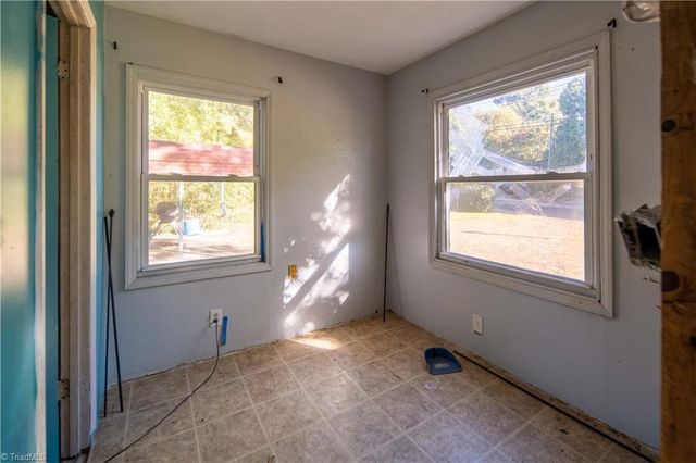 835 Willow Street, Mount Airy, NC 27030