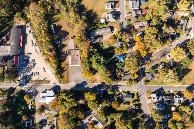 835 Willow Street, Mount Airy, NC 27030