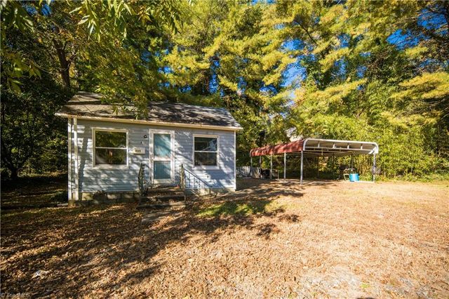 835 Willow Street, Mount Airy, NC 27030