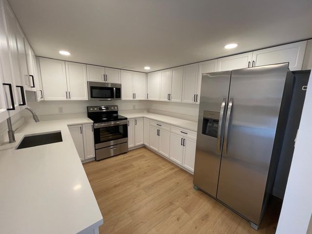 4140 Inverrary Drive 15e, Lauderhill, FL 33319
