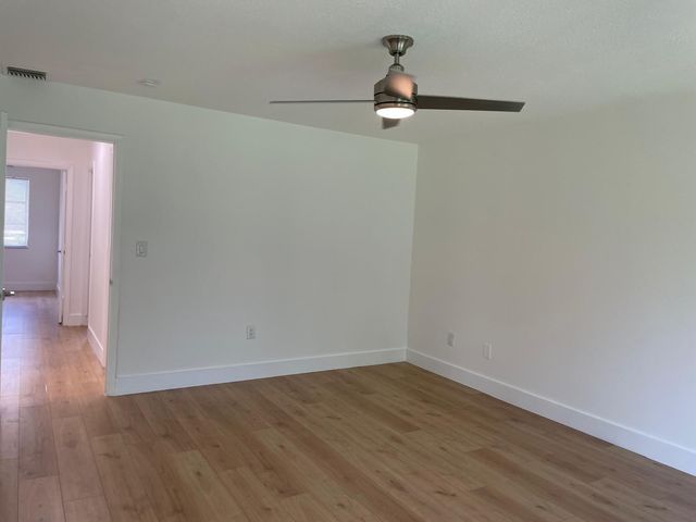 4140 Inverrary Drive 15e, Lauderhill, FL 33319