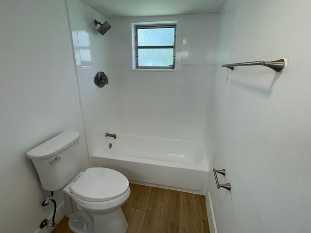 4140 Inverrary Drive 15e, Lauderhill, FL 33319
