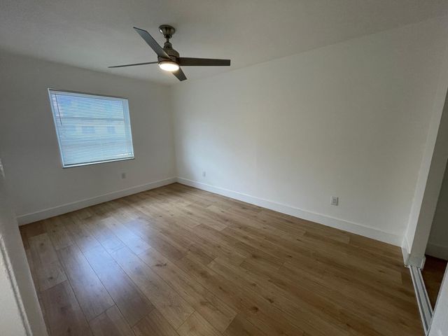 4140 Inverrary Drive 15e, Lauderhill, FL 33319