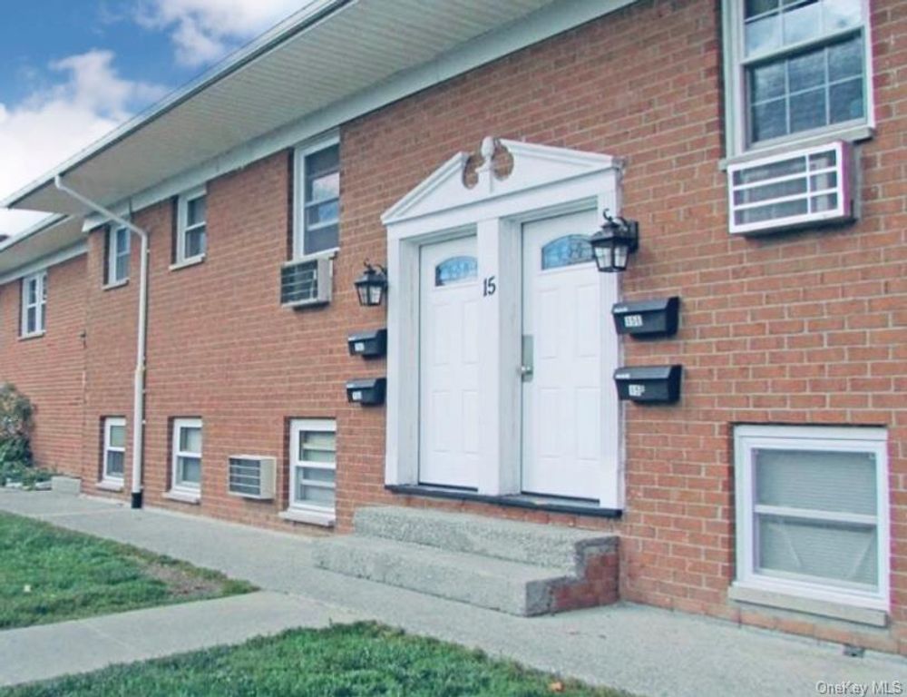 15 Alpine Drive F, Wappingers Falls, NY 12590