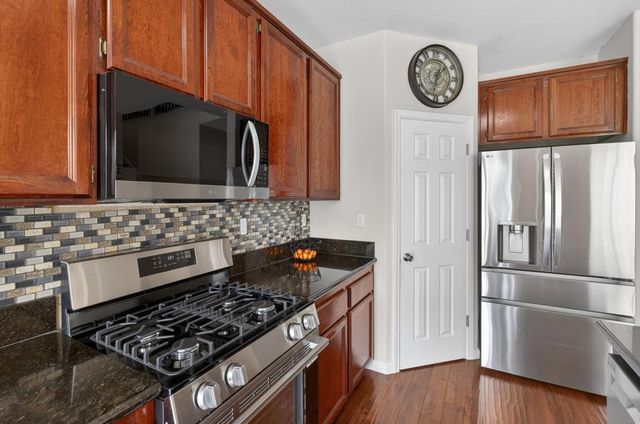 10052 Wexted Way, Elk Grove, CA 95757