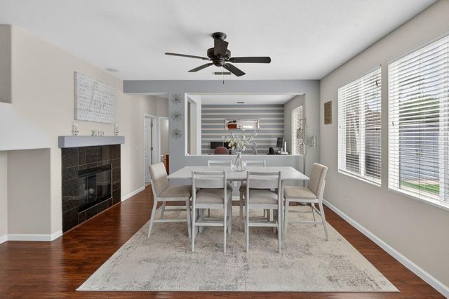 10052 Wexted Way, Elk Grove, CA 95757