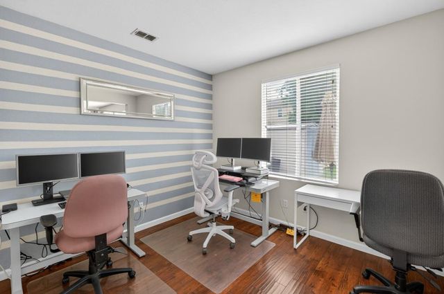 10052 Wexted Way, Elk Grove, CA 95757