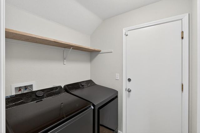 10052 Wexted Way, Elk Grove, CA 95757