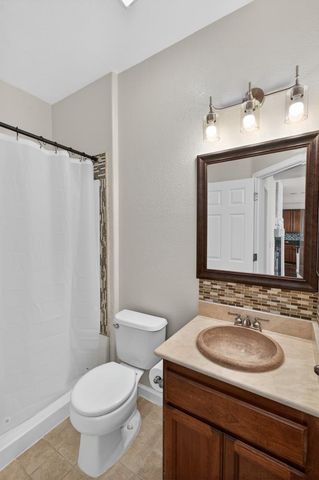 10052 Wexted Way, Elk Grove, CA 95757