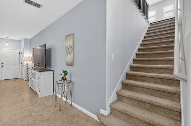 10052 Wexted Way, Elk Grove, CA 95757