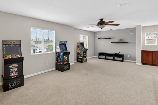 10052 Wexted Way, Elk Grove, CA 95757