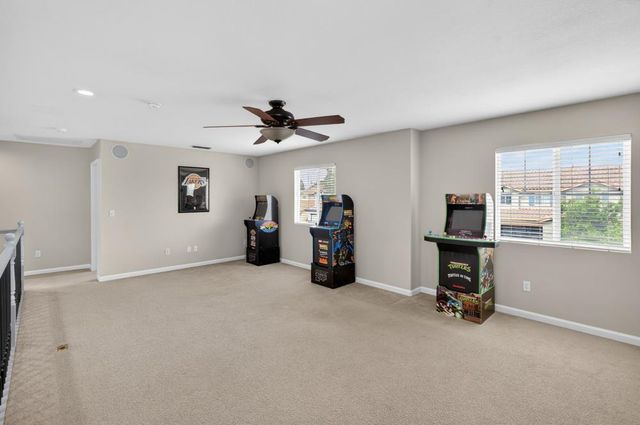 10052 Wexted Way, Elk Grove, CA 95757