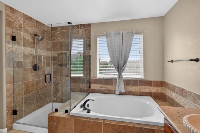 10052 Wexted Way, Elk Grove, CA 95757