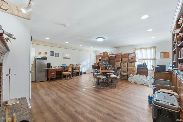 702 W Macalan Drive, Marion, IN 46952