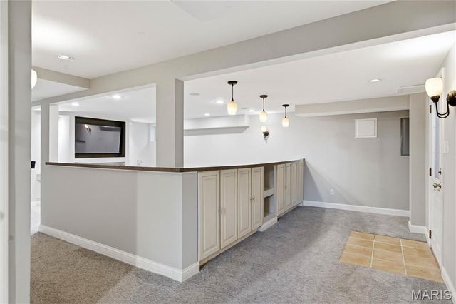 1604 Dearborn Drive, Warson Woods, MO 63122