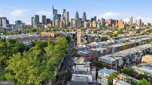 2407 GRAYS FERRY AVE, Philadelphia, PA 19146