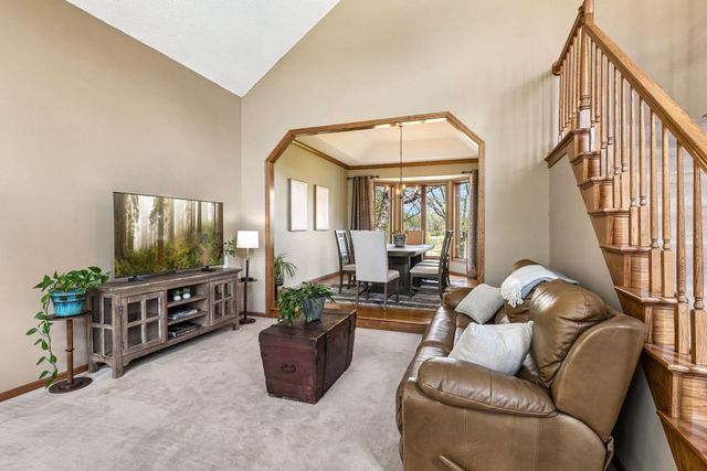6932 Ximines Lane N, Maple Grove, MN 55369